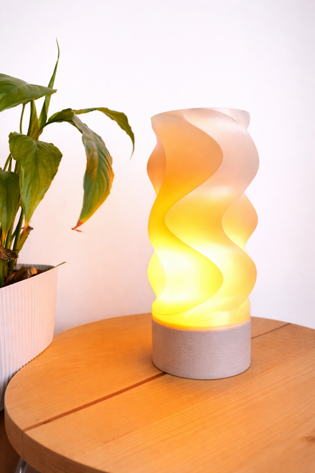 Riva Dekoratif Masa Lambası Meşe Taban