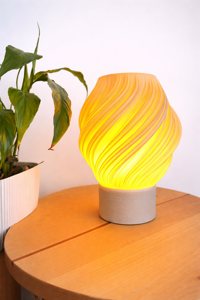 Amber Dekoratif Masa Lambası Taş Taban